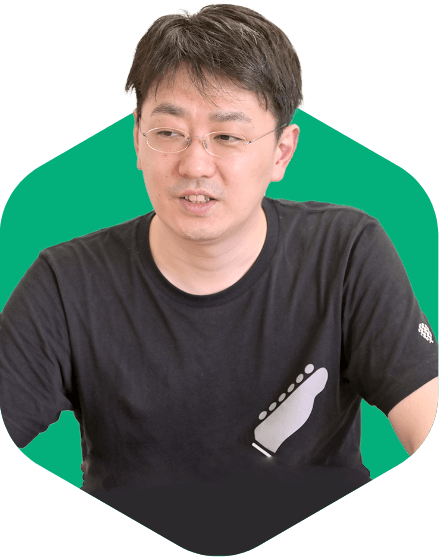 八面六臂人物写真